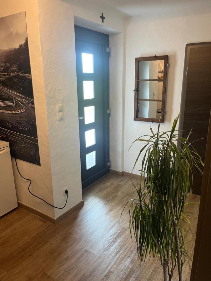 Gaestezimmer Melina Am Nuerburgring Adenau Esterno foto
